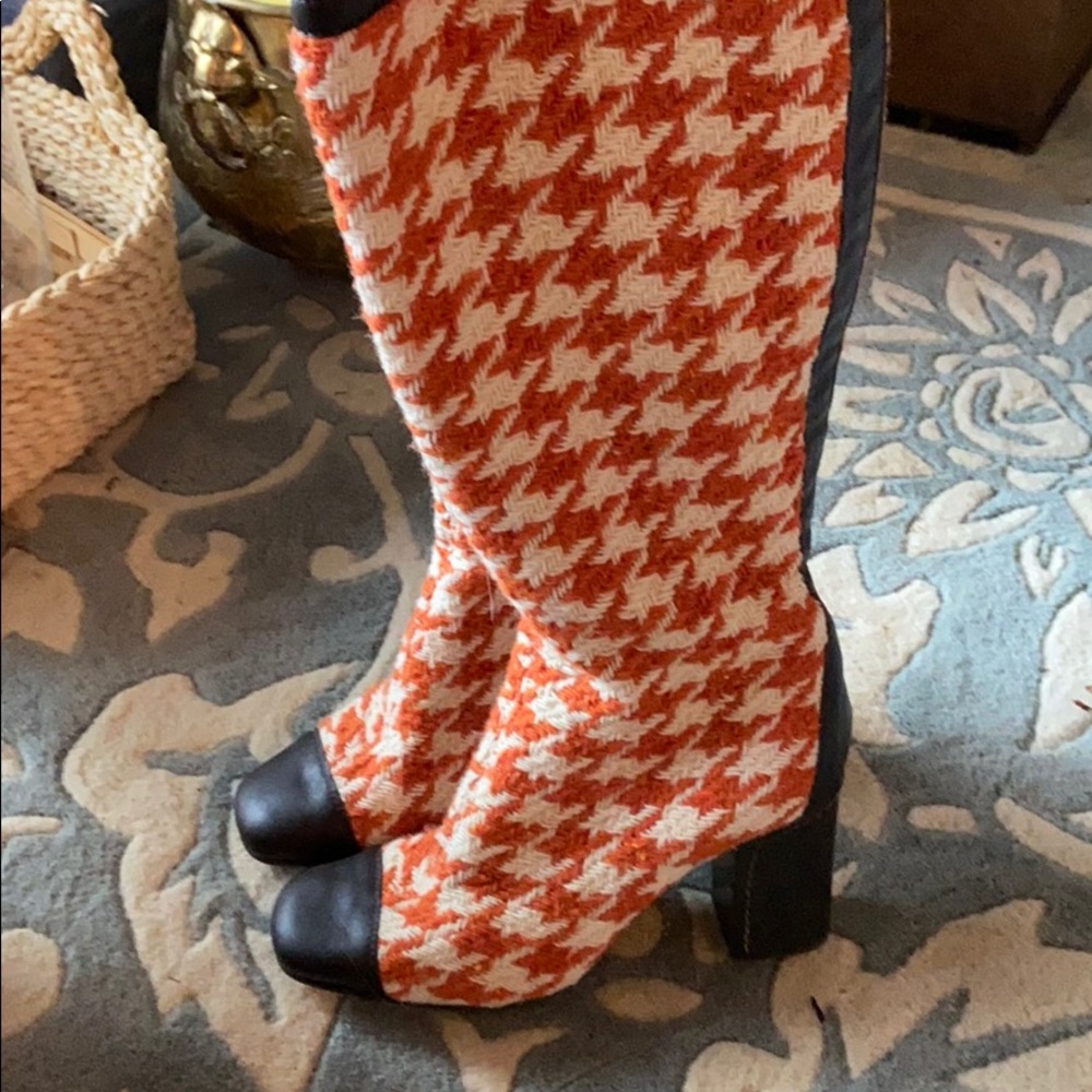Beautiful Italian leather and houndstooth boots